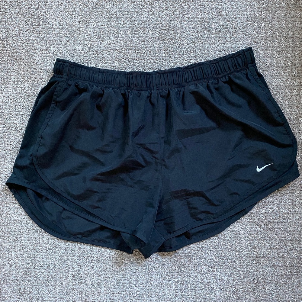 Like New Women's Nike Tempo Running Shorts Black XL